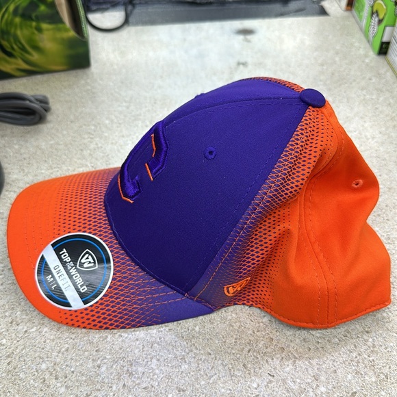 Cap - Picture 2 of 4